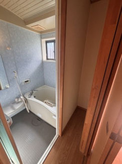 一階お風呂横収納