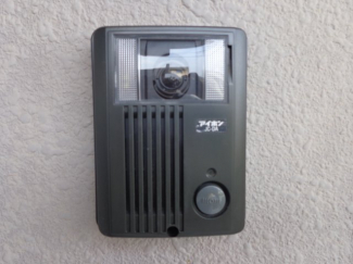 ＴＶ付インターホンで防犯に安心です☆