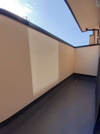 【バルコニー】