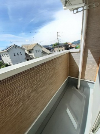 【バルコニー】