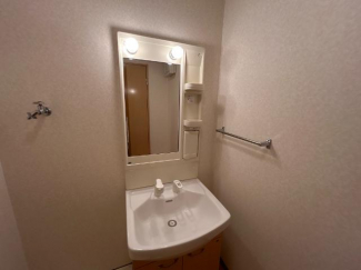 洗髪洗面化粧台