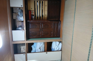 収納　2階8帖和室