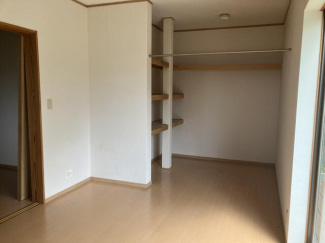 大洲市徳森の住宅付店舗一戸建ての画像