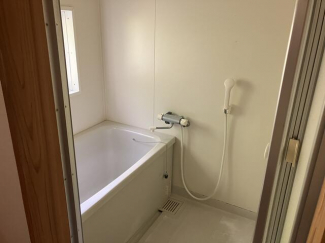 大洲市徳森の住宅付店舗一戸建ての画像