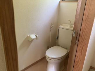 大洲市徳森の住宅付店舗一戸建ての画像