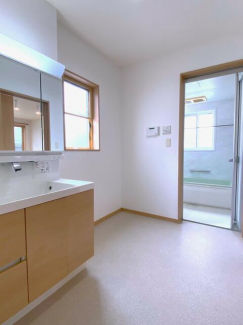 松山市新浜町の中古一戸建ての画像