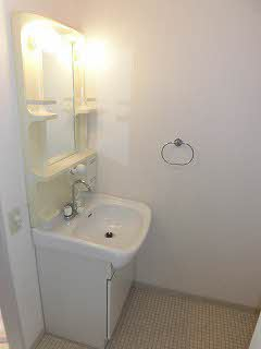 ディアスＥＡＳＴ・の画像