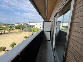 【バルコニー】