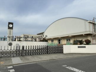 松山市立久米中学校まで1013m