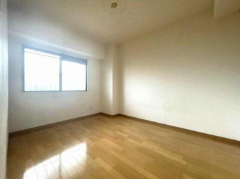 北東洋室子供部屋にも使いやすいです！