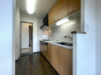 作業スペース広く使いやすいです♪