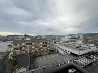 松山市朝生田町１丁目の中古マンションの画像