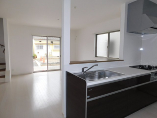 【居間・リビング】