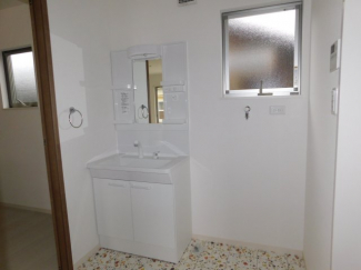 【独立洗面所】