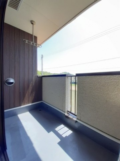 【バルコニー】
