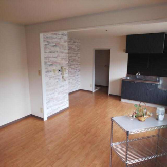 広々としたキッチンスペース