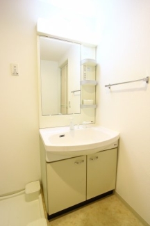 ※同建物別部屋参考写真