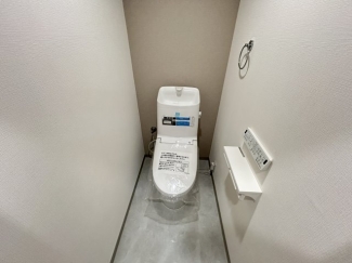 落ち着いたトイレです