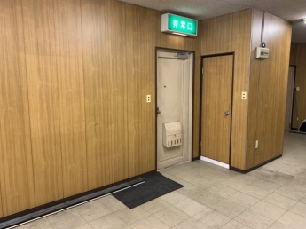 富田ビルの画像