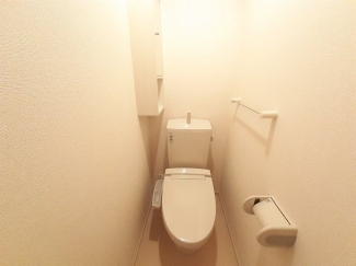 落ち着いたトイレです