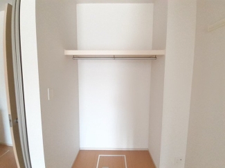 ちょっとした収納スペースも充実しています