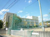 宝塚市立南ひばりガ丘中学校