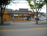 ファミリーマート西宮鳴尾浜店