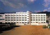 本山中学校