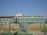 学文中学校