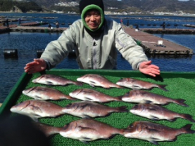 西峯忠昭の画像